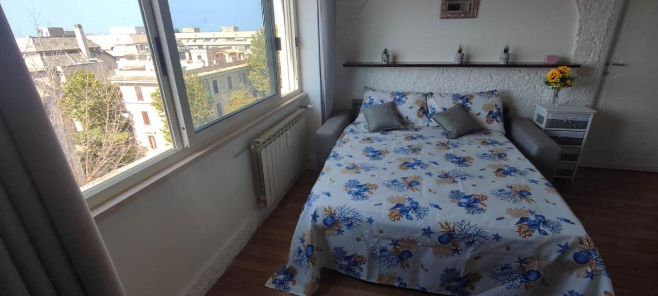 Attico Girasole Apartment Lido di Ostia Exterior photo